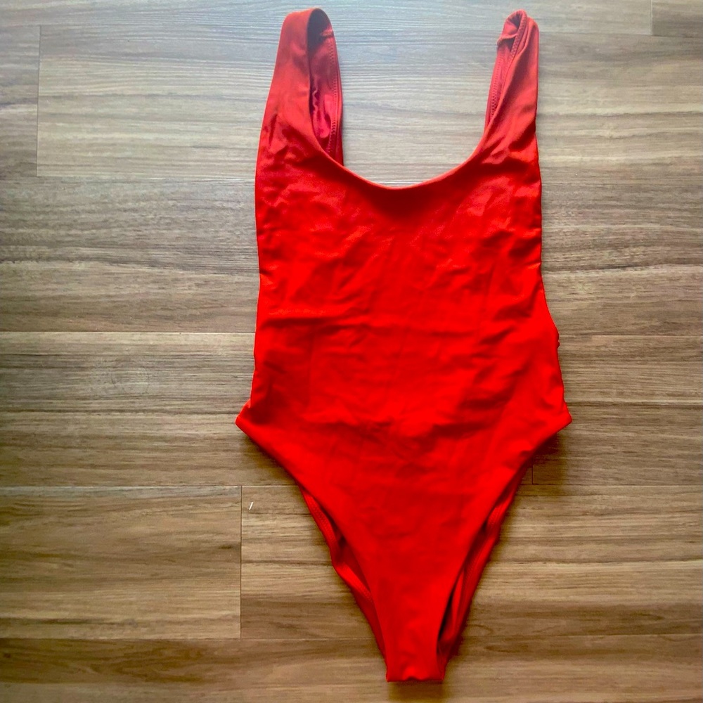 Aerie One piece scoop bathing suit